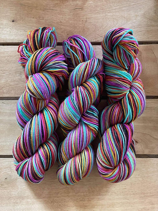 Sally - Self-Striping Yarn